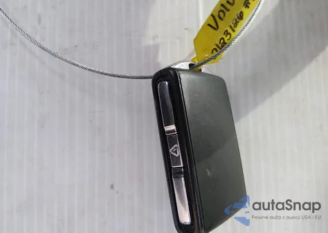 2018 Volvo S90 T6 Momentum из США, поврежденный, VIN LVY992MK5JP033081